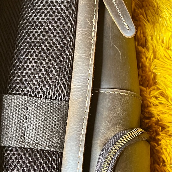 LEATHER BACKPACK - CHOCOLATE BROWN LEATHER BACKPACK - WOW! - Picture 8 of 11